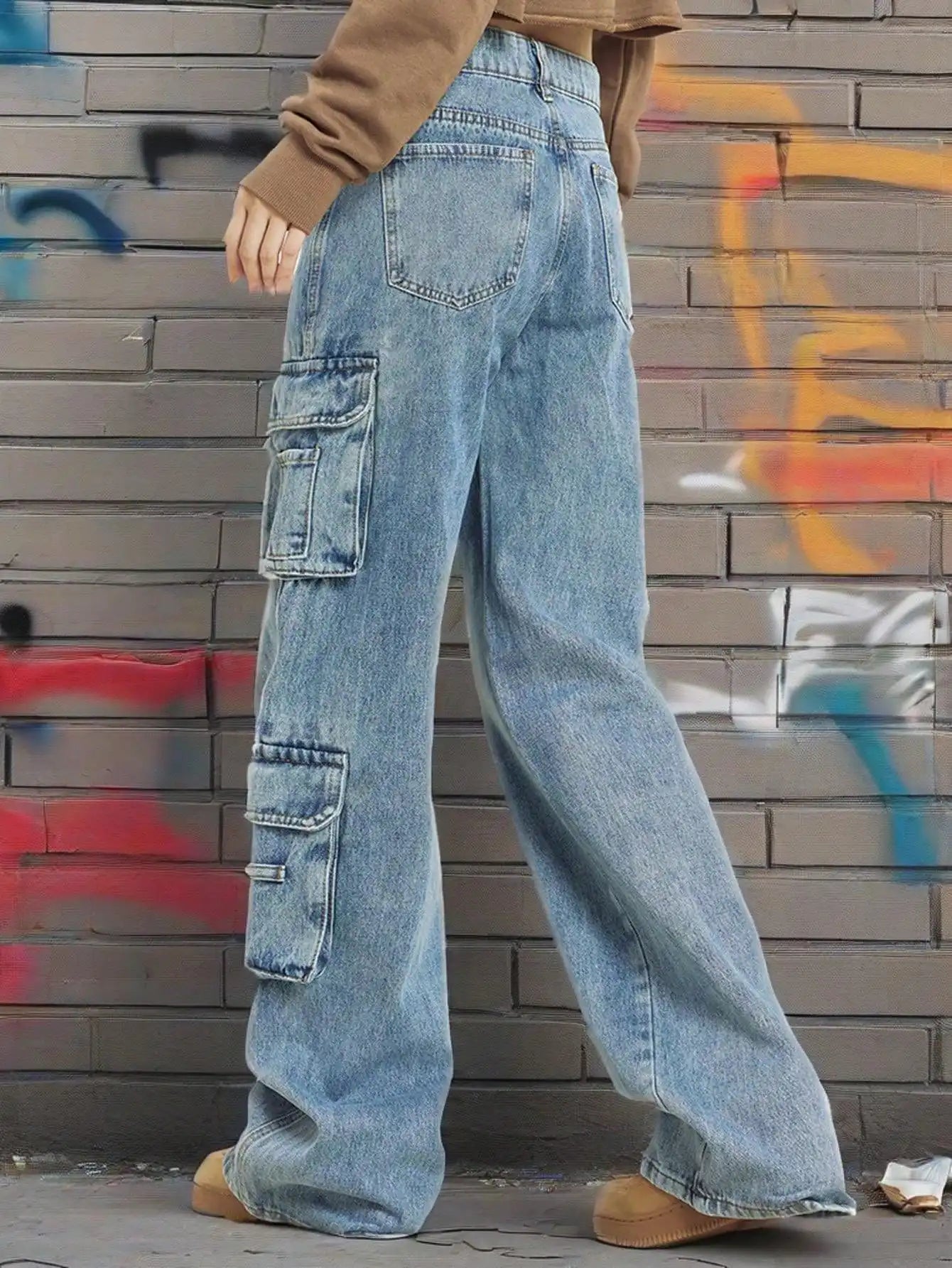 Women's street loose straight leg jeans with practical workwear pockets and floor standing hanging hems | Women's street pants w