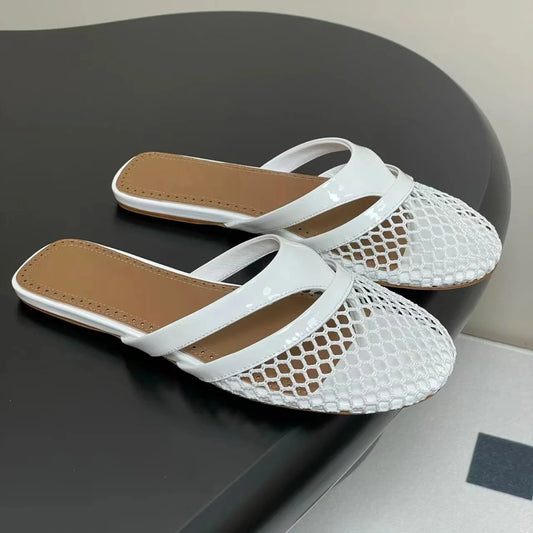 Top Version Niche New Beach Slippers Female Plus Size Genuine Leather Flat Breathable Hollow Flip-Fops Slides Zapatos De Mujer